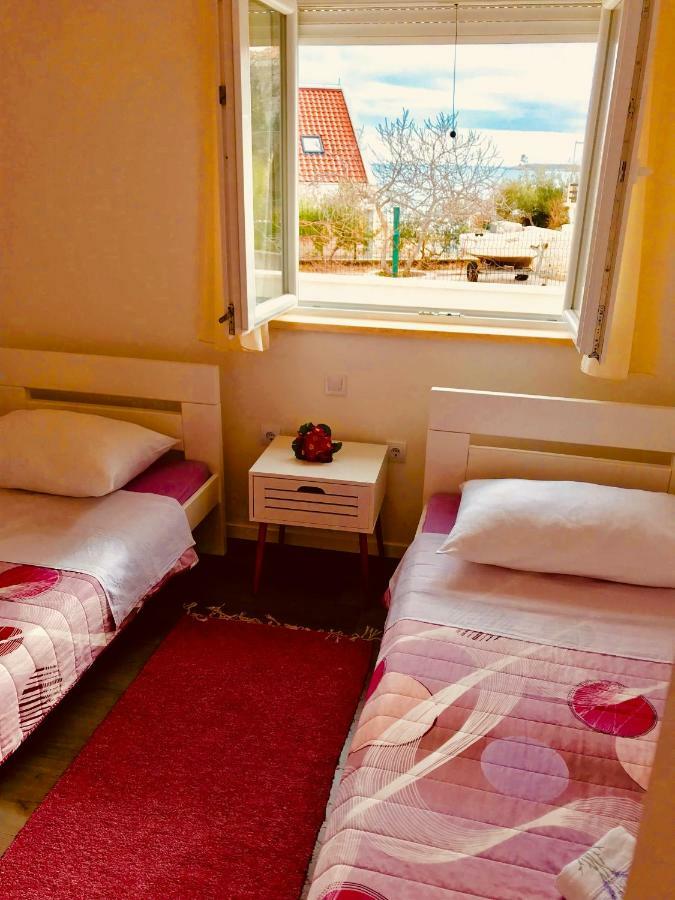 Holiday Home Marina Sevid Luaran gambar