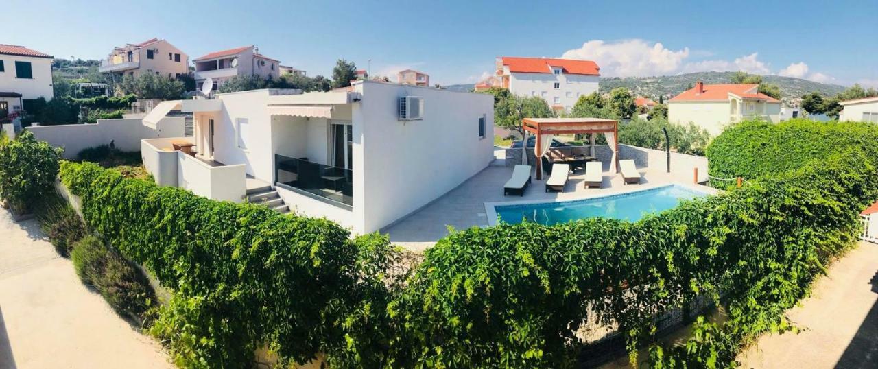 Holiday Home Marina Sevid Luaran gambar